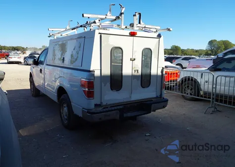 2014 Ford F-150 Xl z USA, uszkodzony, nr VIN 1FTMF1CM0EKG22811